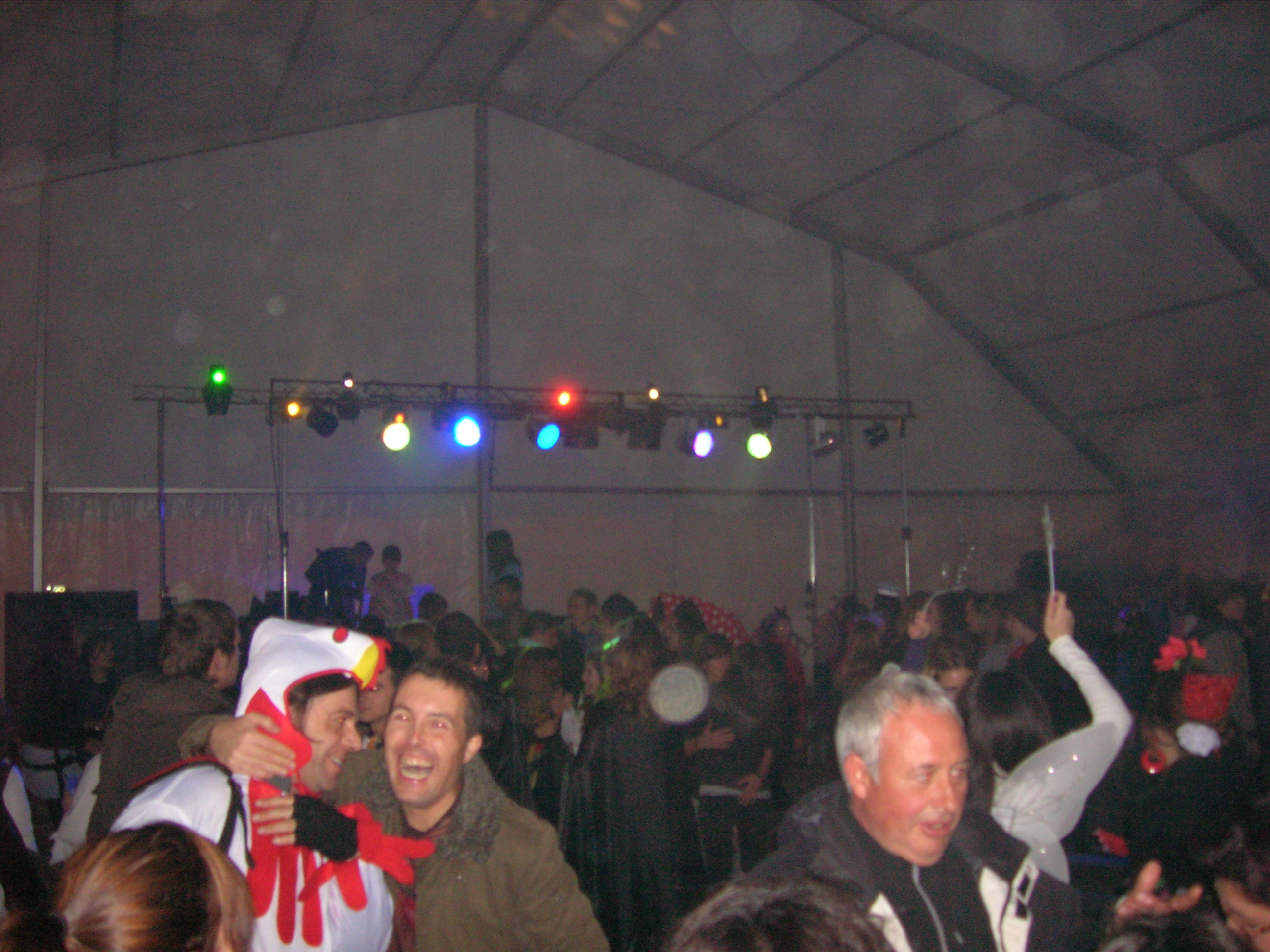 Carnestoltes -Grao de Castelln- (10.000w de sonido en carpa)