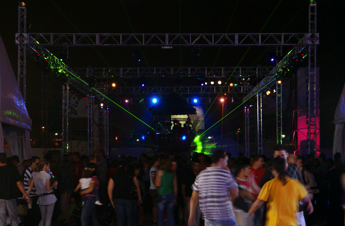 Fiestas de Mayo -Alcantarilla- (disc-jockey para ms de 20.000 pers.)